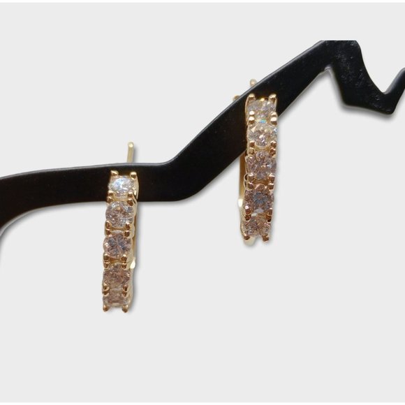 14k Yellow Gold Diamond Hoop Earrings Natural Round SI Brilliant Cut diamonds